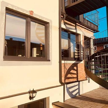 Dvojizbovy Apartman V Blizskom Centre Bardejova Luaran gambar