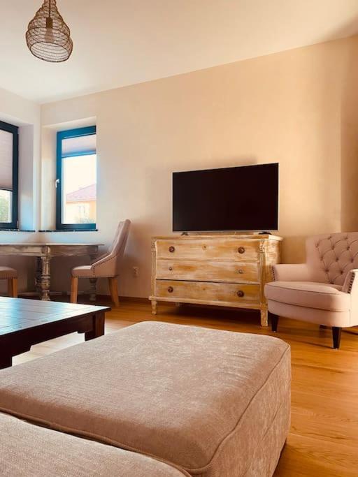 Dvojizbovy Apartman V Blizskom Centre Bardejova Luaran gambar